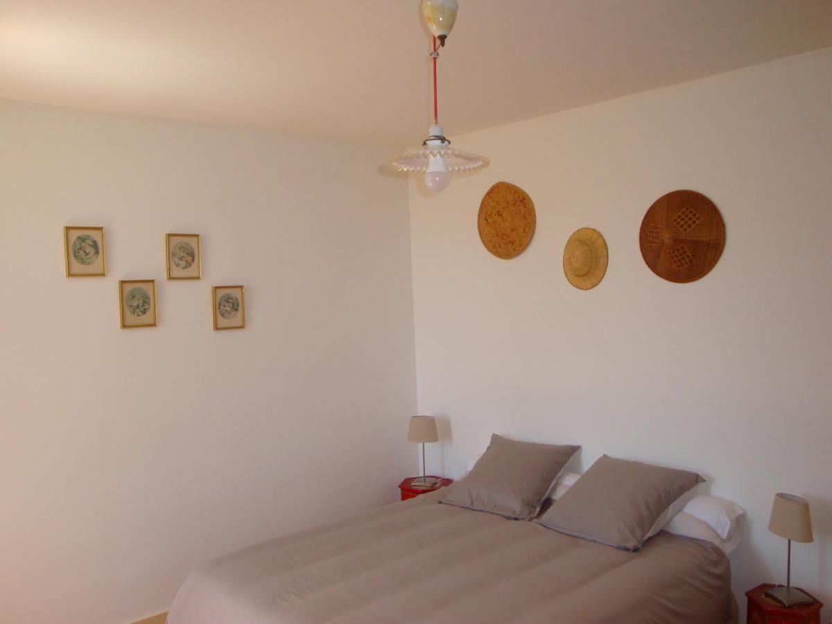 Suite indépendante à la campagne Saint-Aigulin Exterior foto